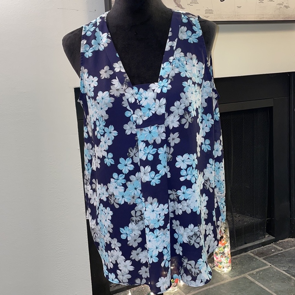 Flowered tank top